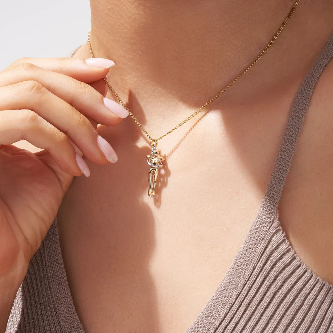 Collier Étreinte éternelle