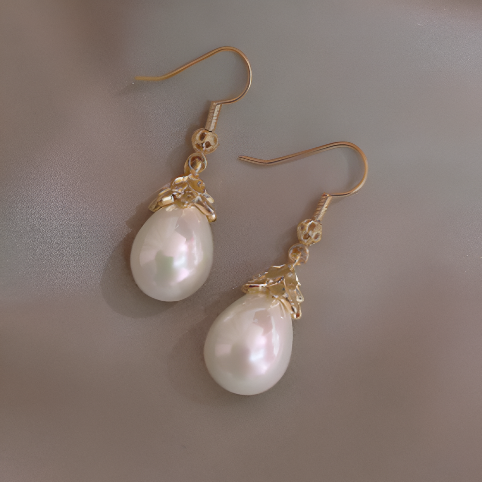 Grandes boucles d'oreilles perles pendantes