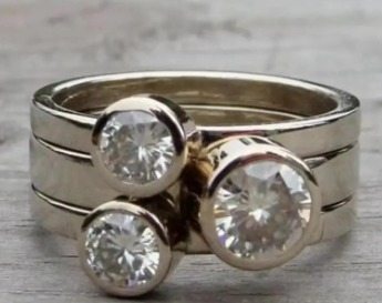 Bague vintage en argent avec double oxyde de zirconium
