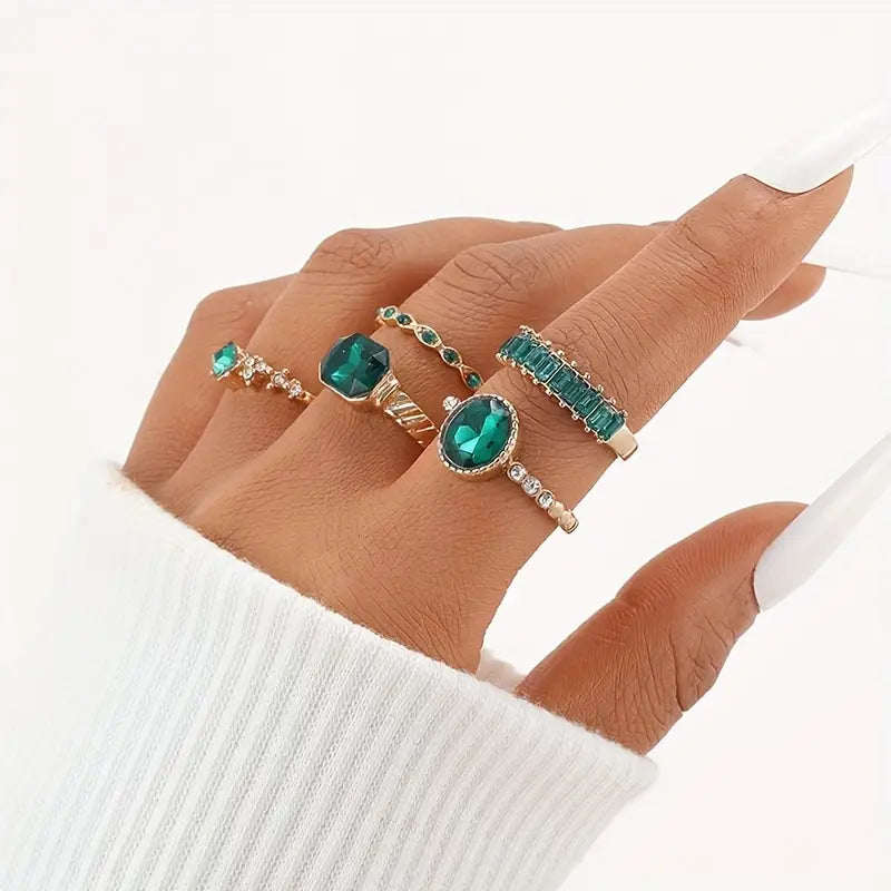 Exquisite Zarina Emerald Ring Set