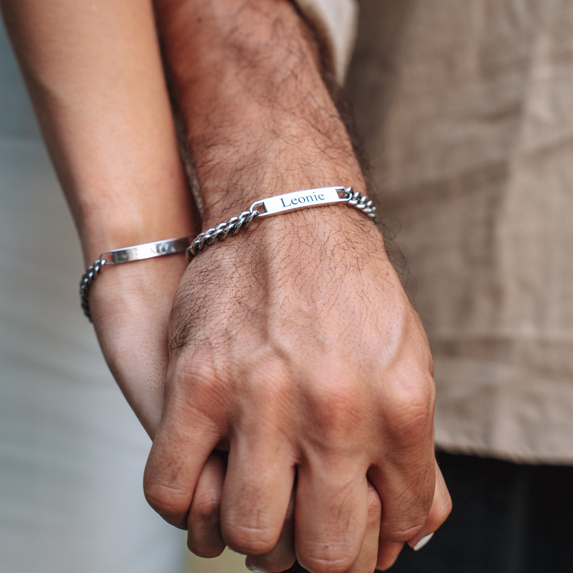 Bracelets partenaires avec gravure