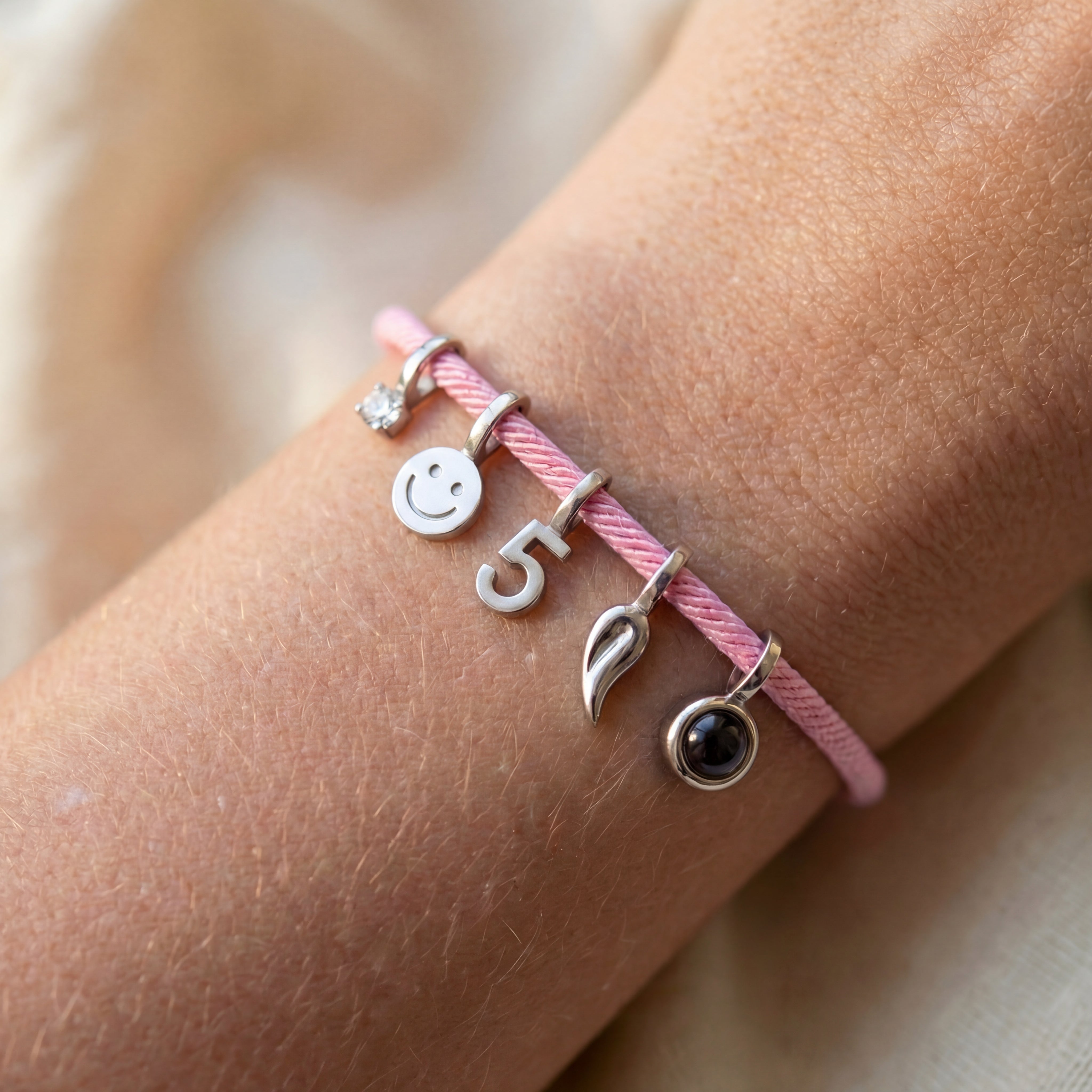 Bracelet Personnalisé avec Charms - Essence