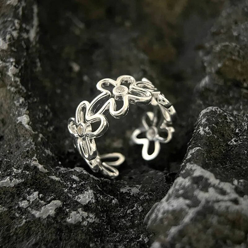 Bague Fleur Vintage en Zirconium