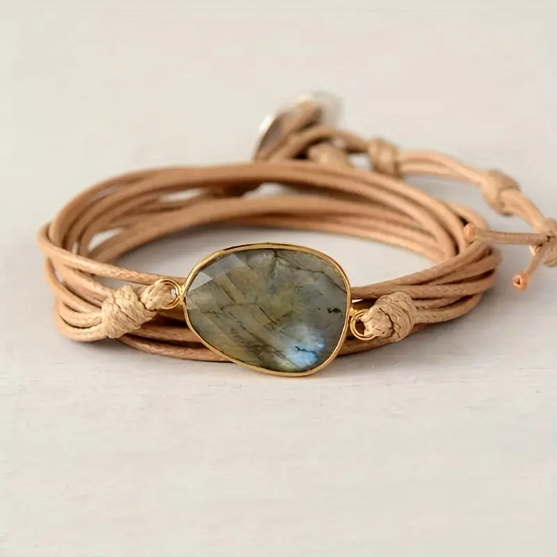 Bracelet en cuir et pierre vintage