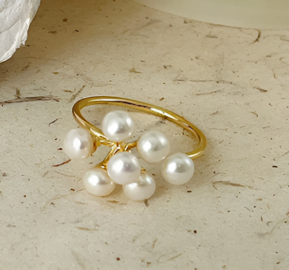 Bague en or et perle