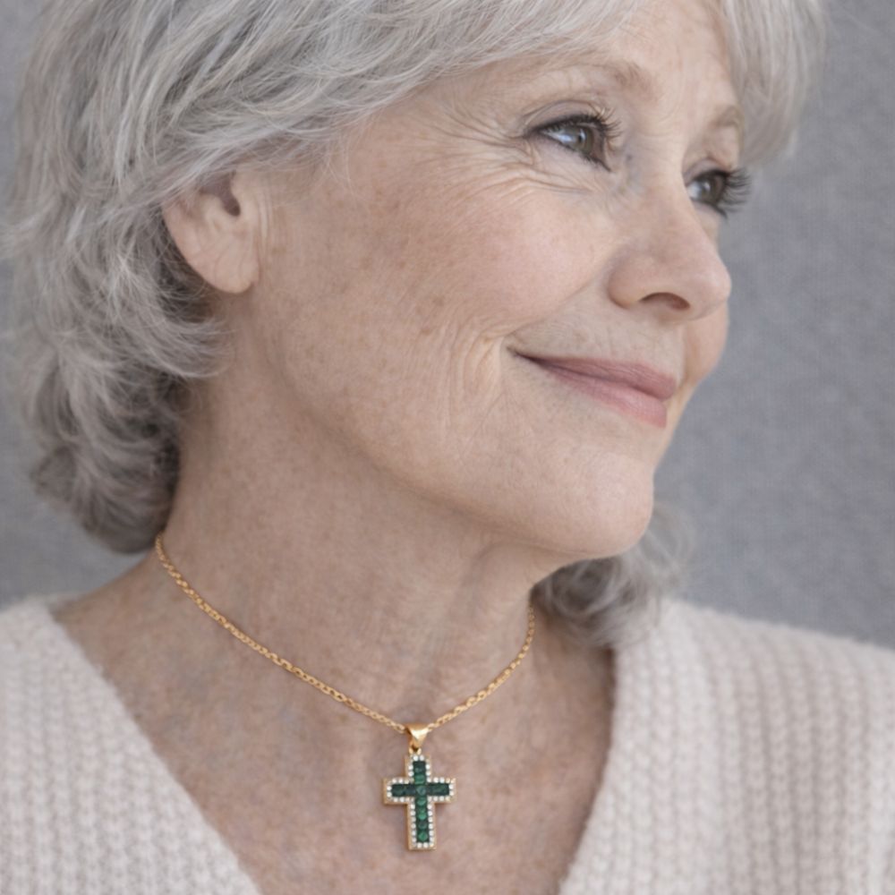 Pendentif Solene Croix Émeraude Collier en Or