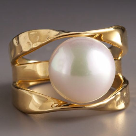 Bague Vintage Dorée Superposée avec Perle