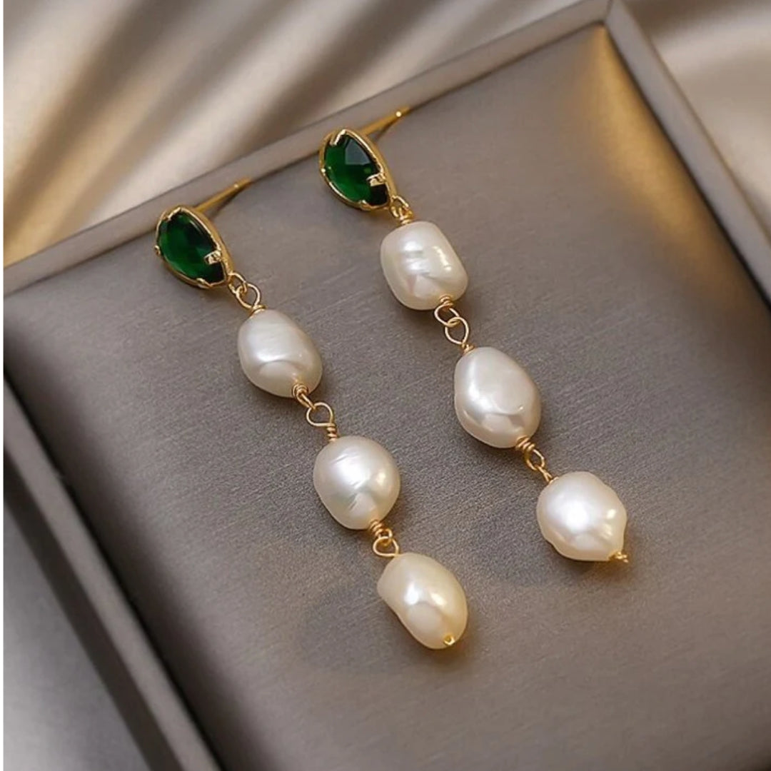 Boucles d'oreilles pendantes Perle et Émeraude en Or