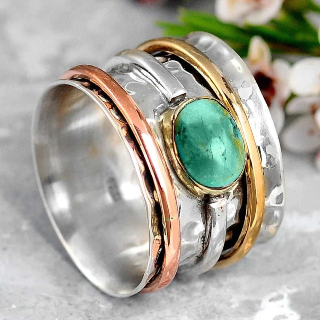 Bague vintage en turquoise incrustée