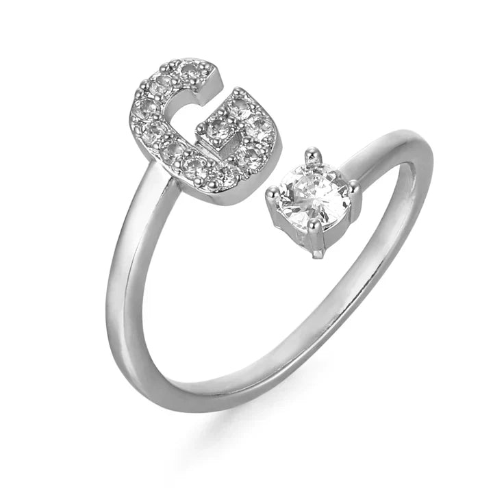 Bague en zirconium avec lettres