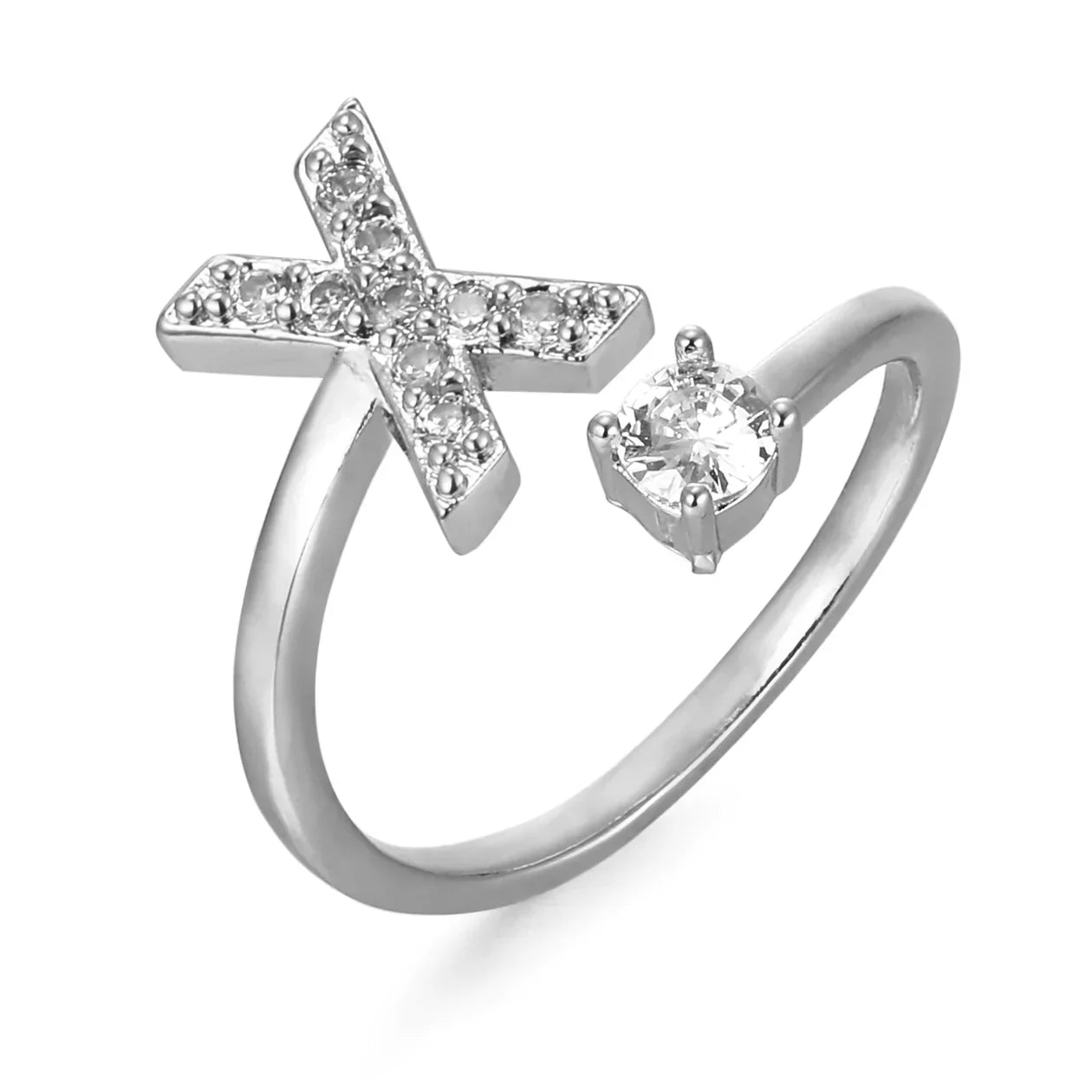 Bague en zirconium avec lettres