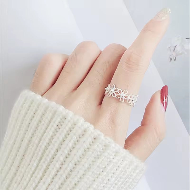 Bague vintage en argent avec fleur
