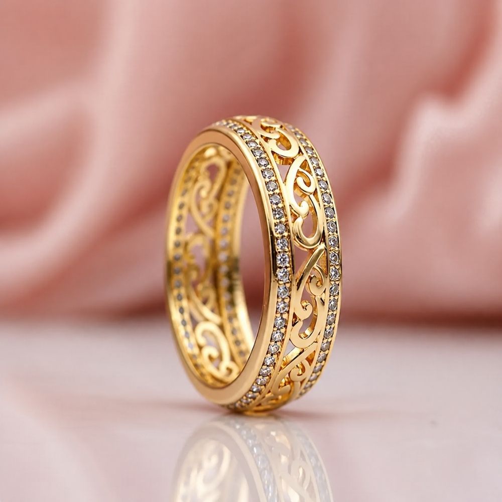Anneau creux en or brillant