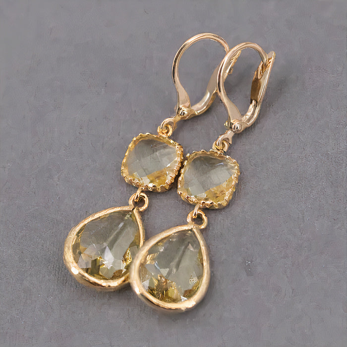 Boucles d'oreilles en cristal de pierre de lune