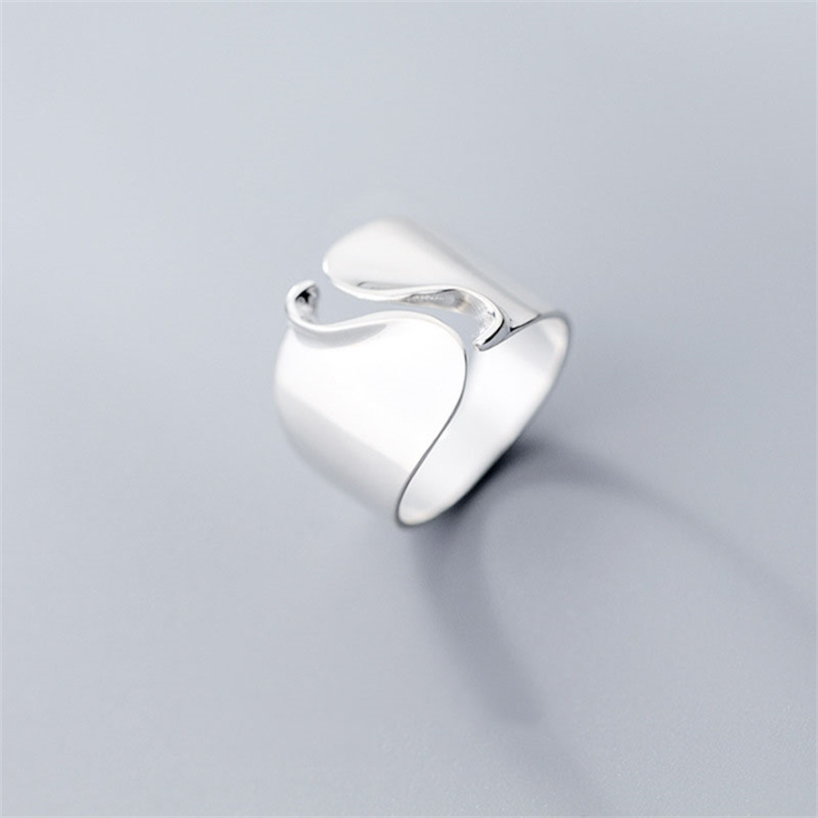 Bague en argent vintage raffinée