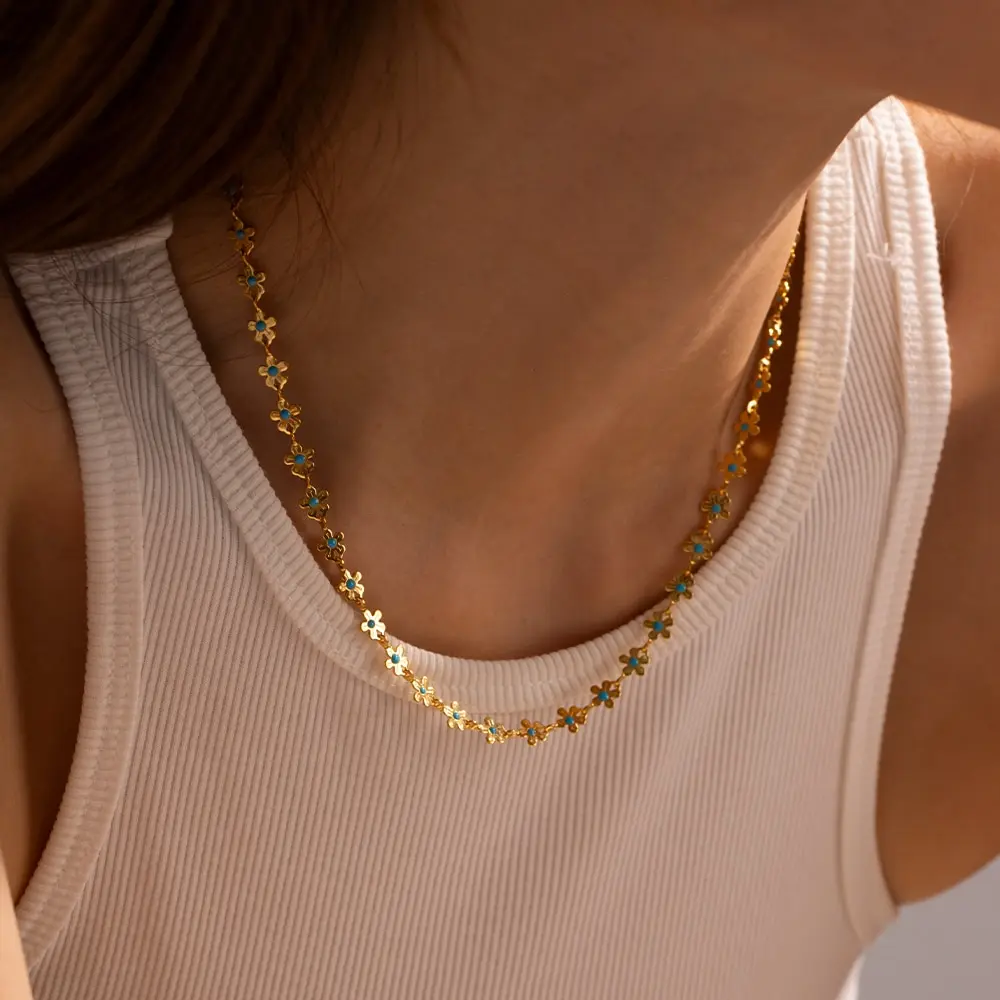 Collier vintage marguerite dorée