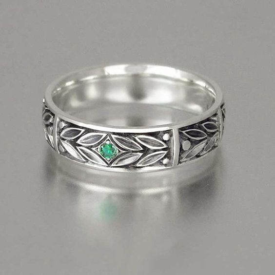 Bague Vintage Verte Argentée