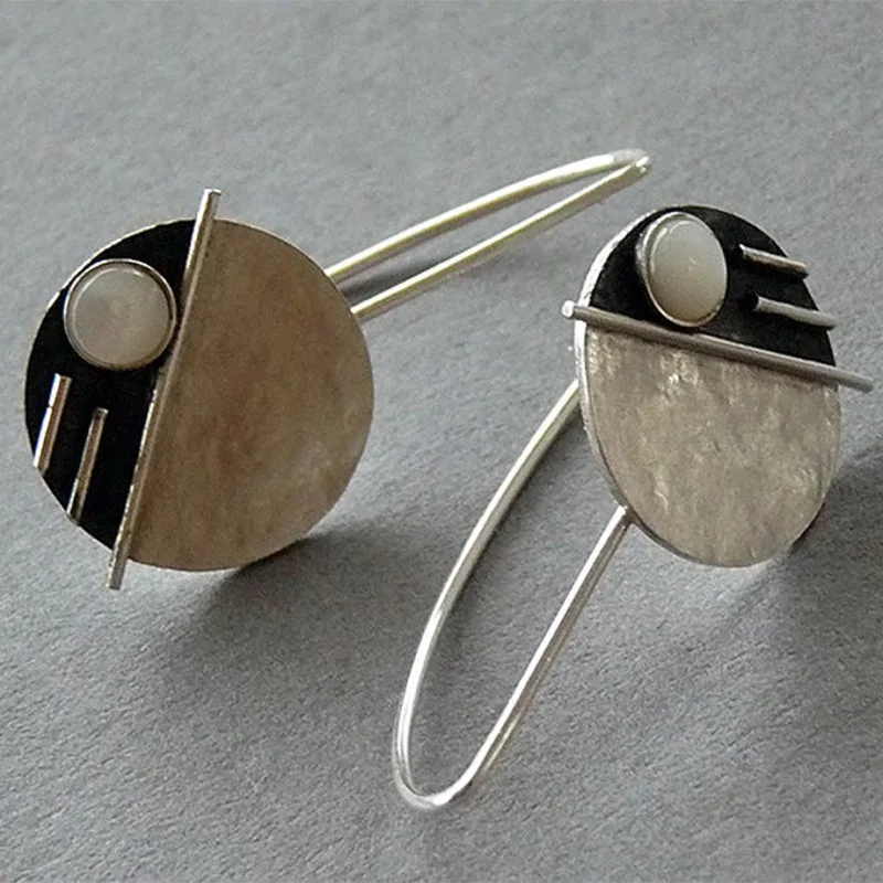 Boucles d'oreilles rondes vintage en opale blanche