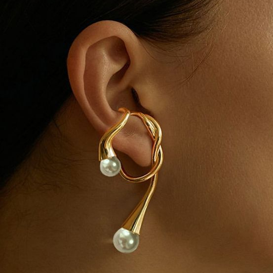Boucles d'oreilles vintage dorées en cristal blanc irrégulier