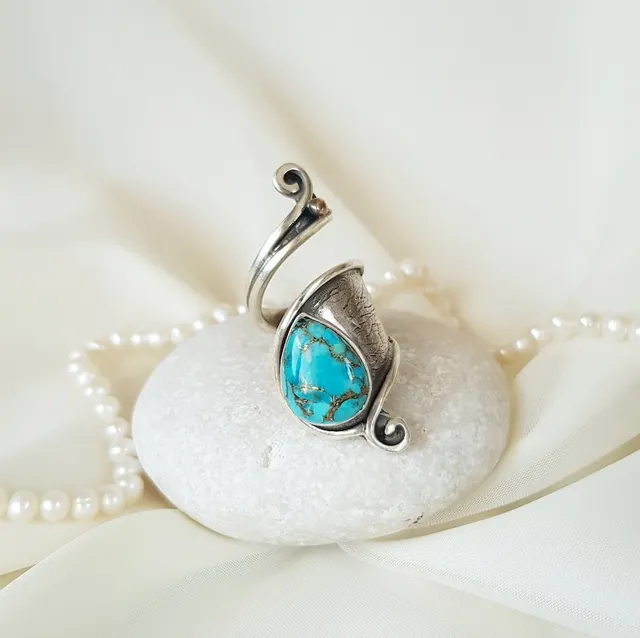 Bague spirale vintage en pierre bleue