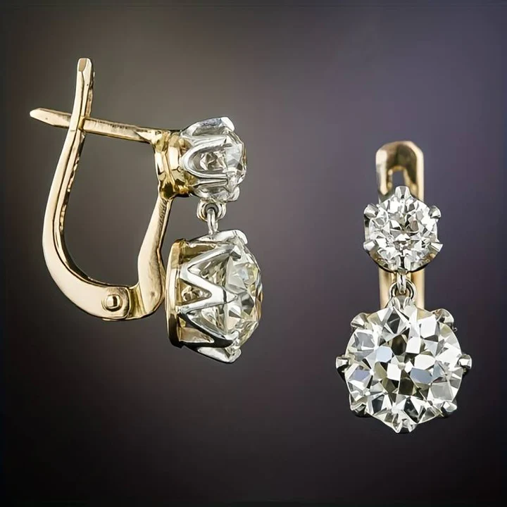 Boucles d'oreilles vintage dorées avec zircone