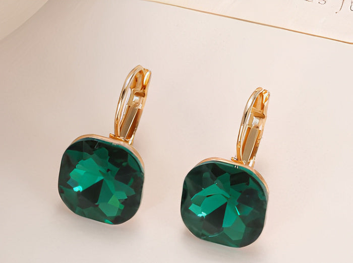 Boucles d'oreilles Cubis vintage en pierre verte
