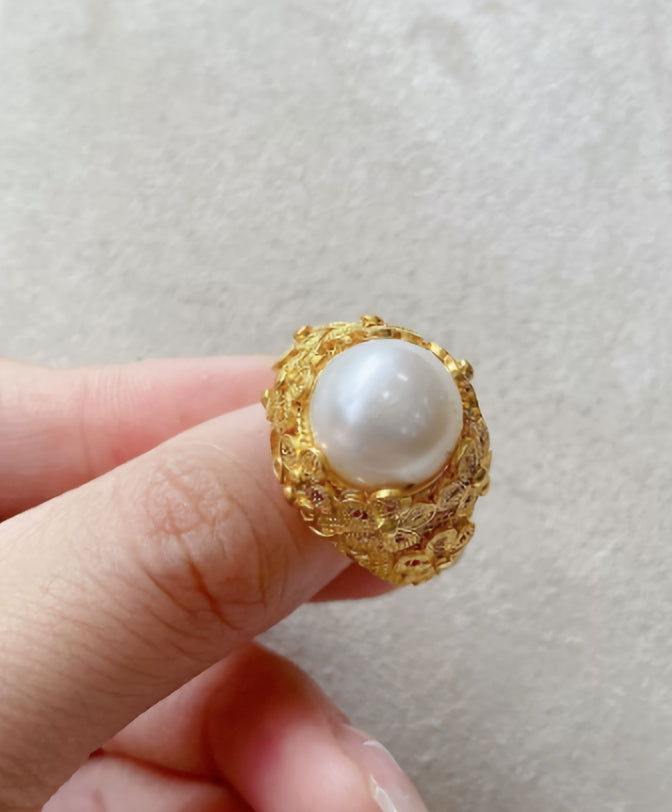 Bague en or avec perle
