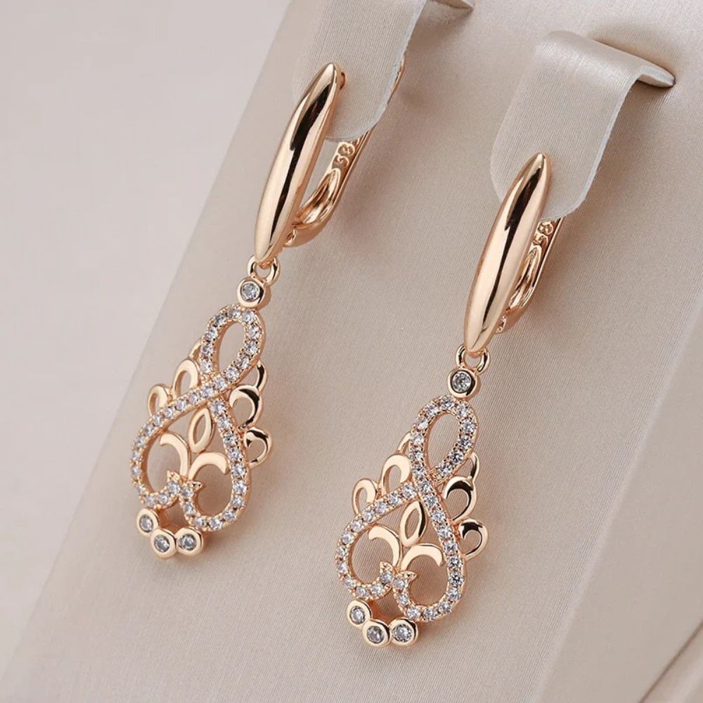 Boucles d'oreilles féeriques dorées pleines de charme